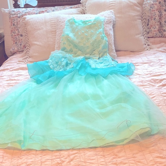 Blue girls XL dress. definitely on the fancier side.. great for halloween! ✨✨✨ - Picture 3 of 5